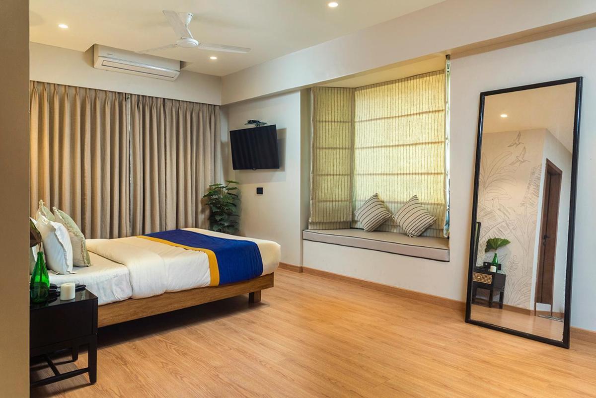 Hotel Orritel West Bombay Esterno foto