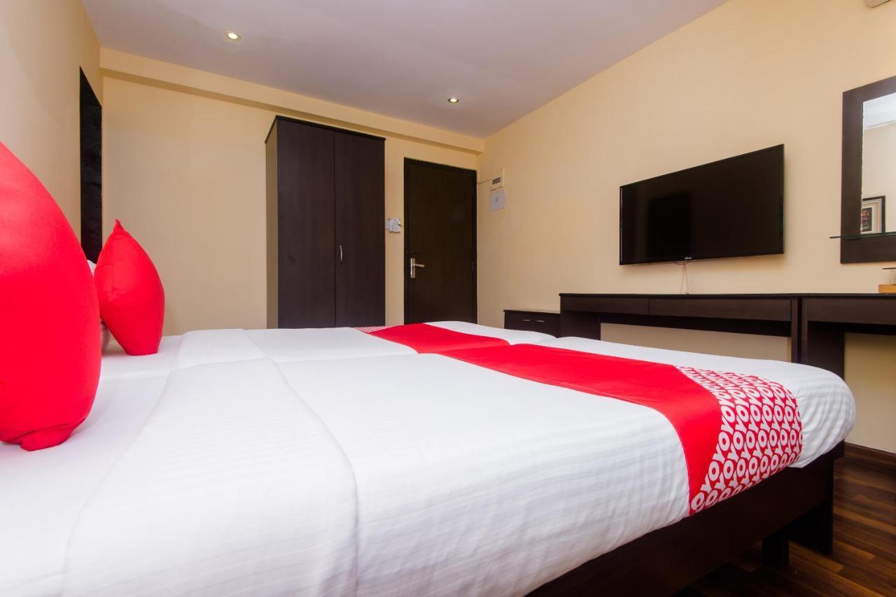 Hotel Orritel West Bombay Esterno foto