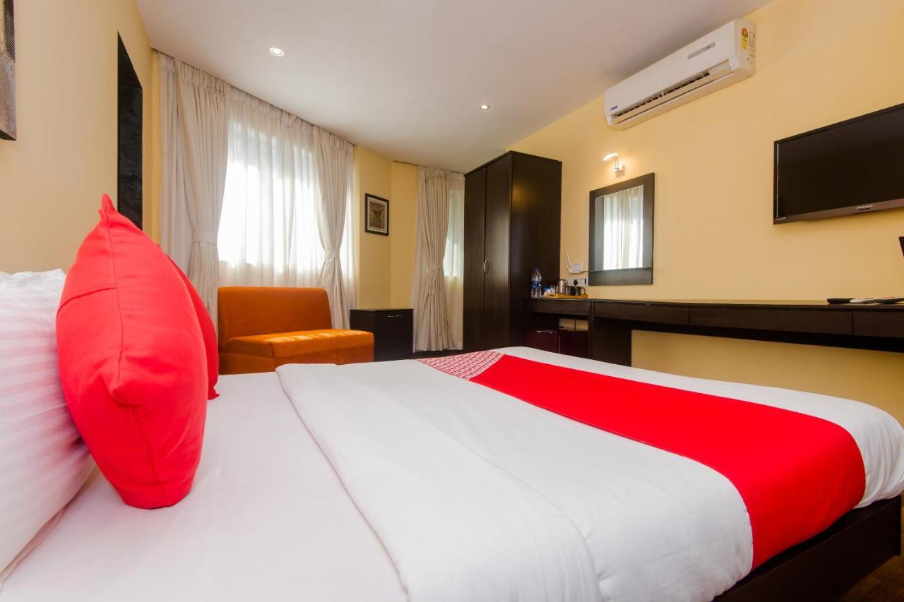 Hotel Orritel West Bombay Esterno foto