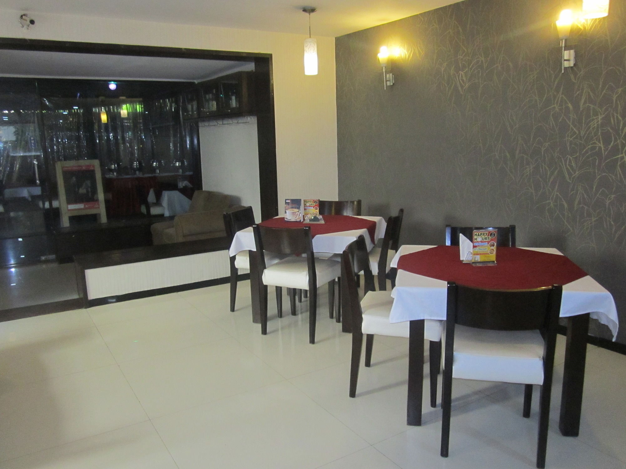 Hotel Orritel West Bombay Esterno foto